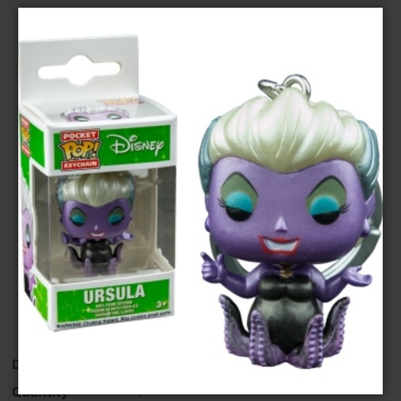 Funko Pop Ursula Metallic Disney Exclusive Pocket Pop Keychain - Picture 2 of 10